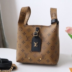 LV Shopping Bags